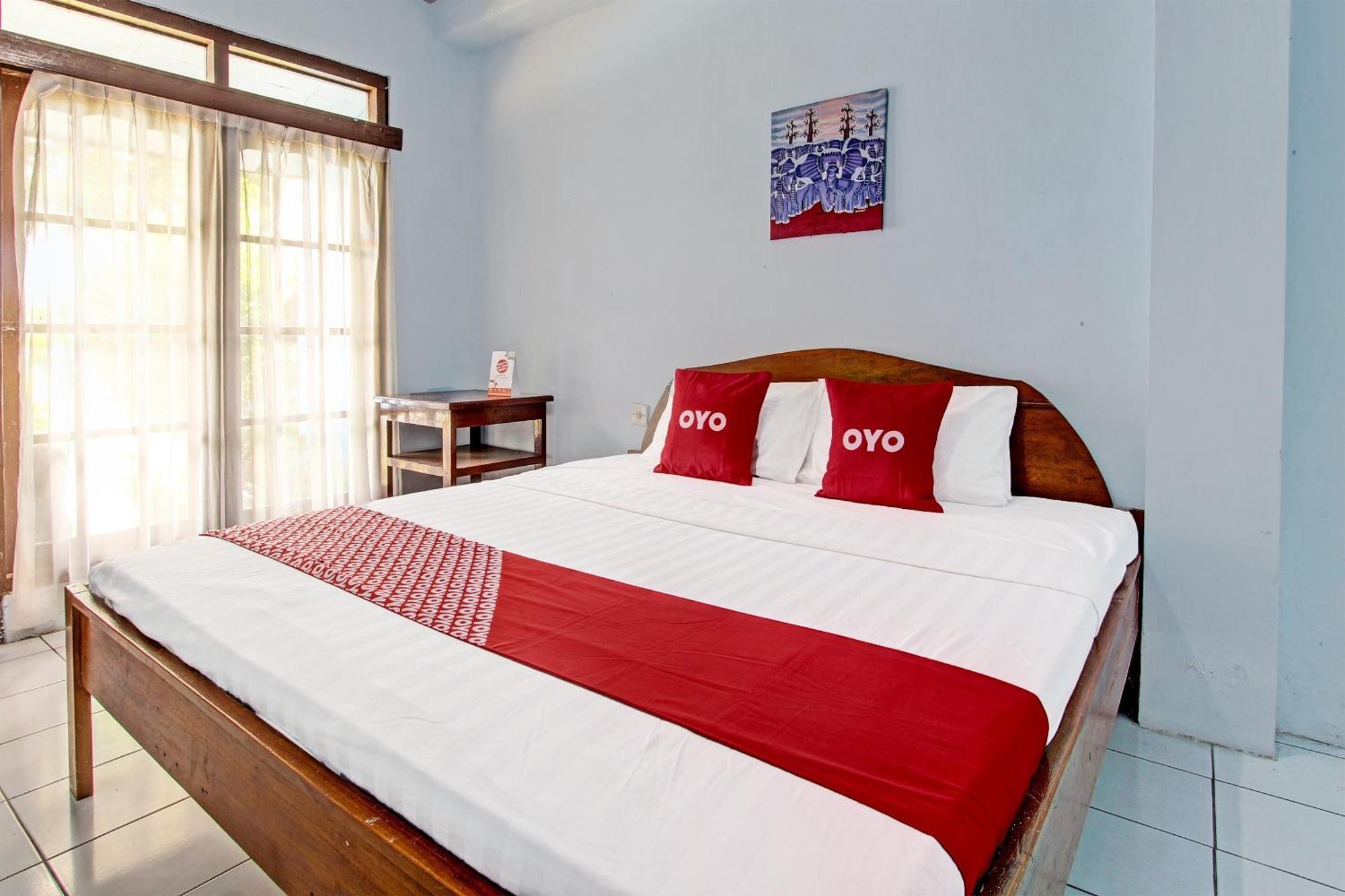 Hotel OYO 91644 Loka Hause Salatiga Exterior foto