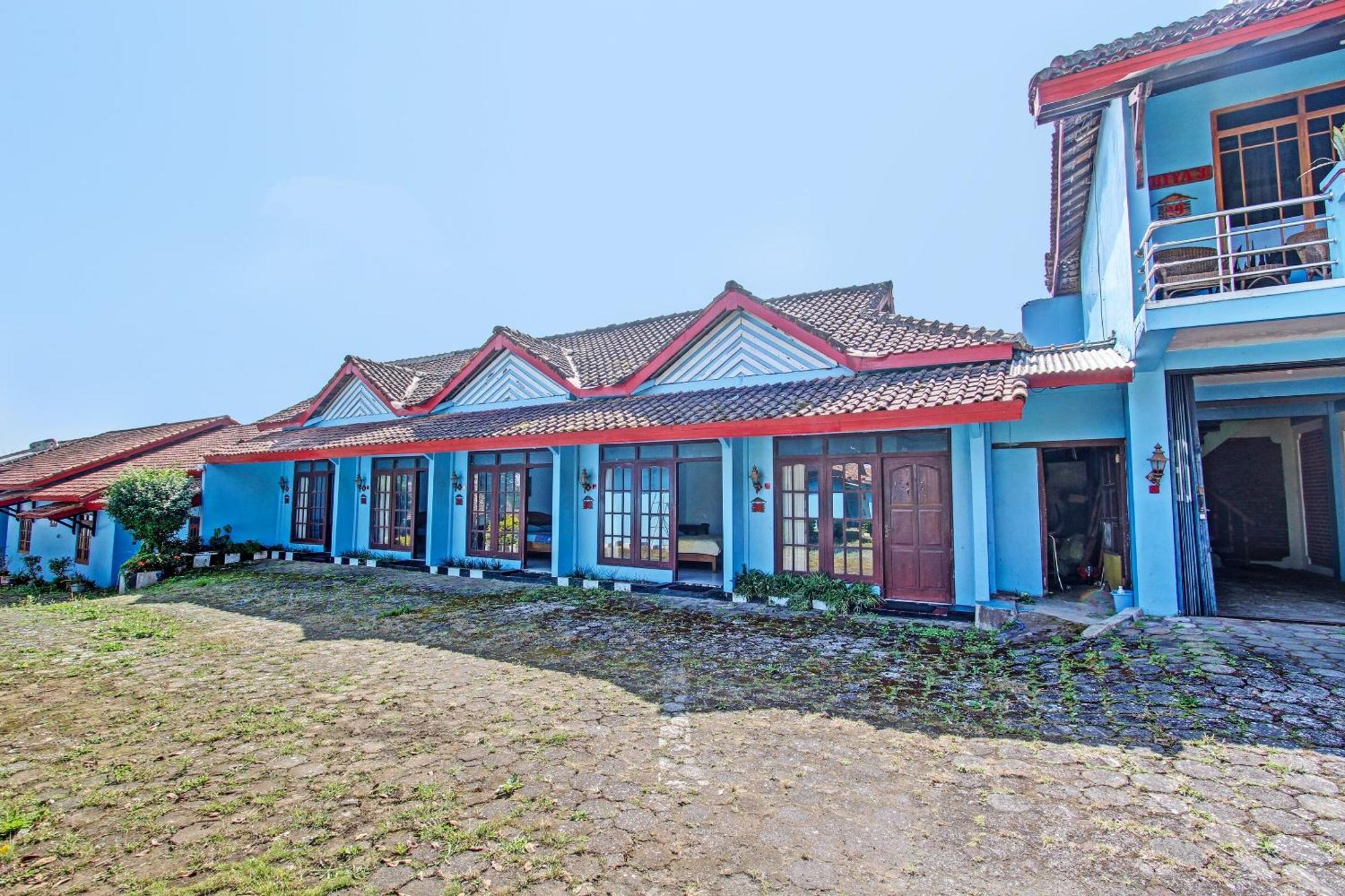 Hotel OYO 91644 Loka Hause Salatiga Exterior foto
